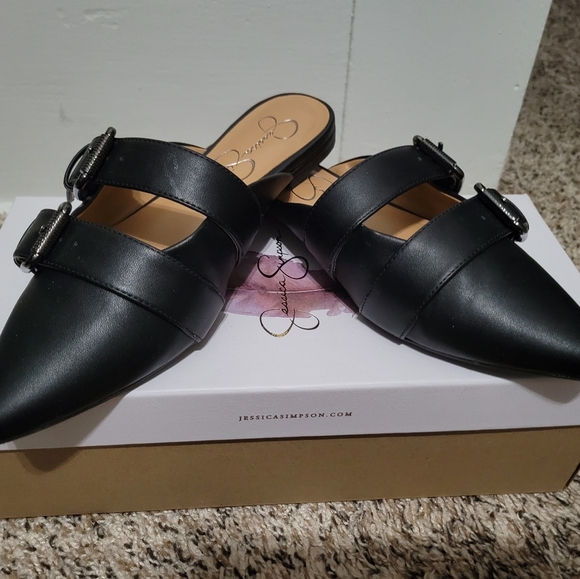 Jessica Simpson Mule - Picture 2 of 3